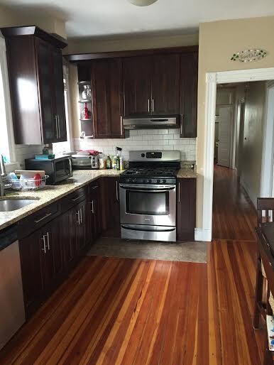 9 Hatch St, South Boston