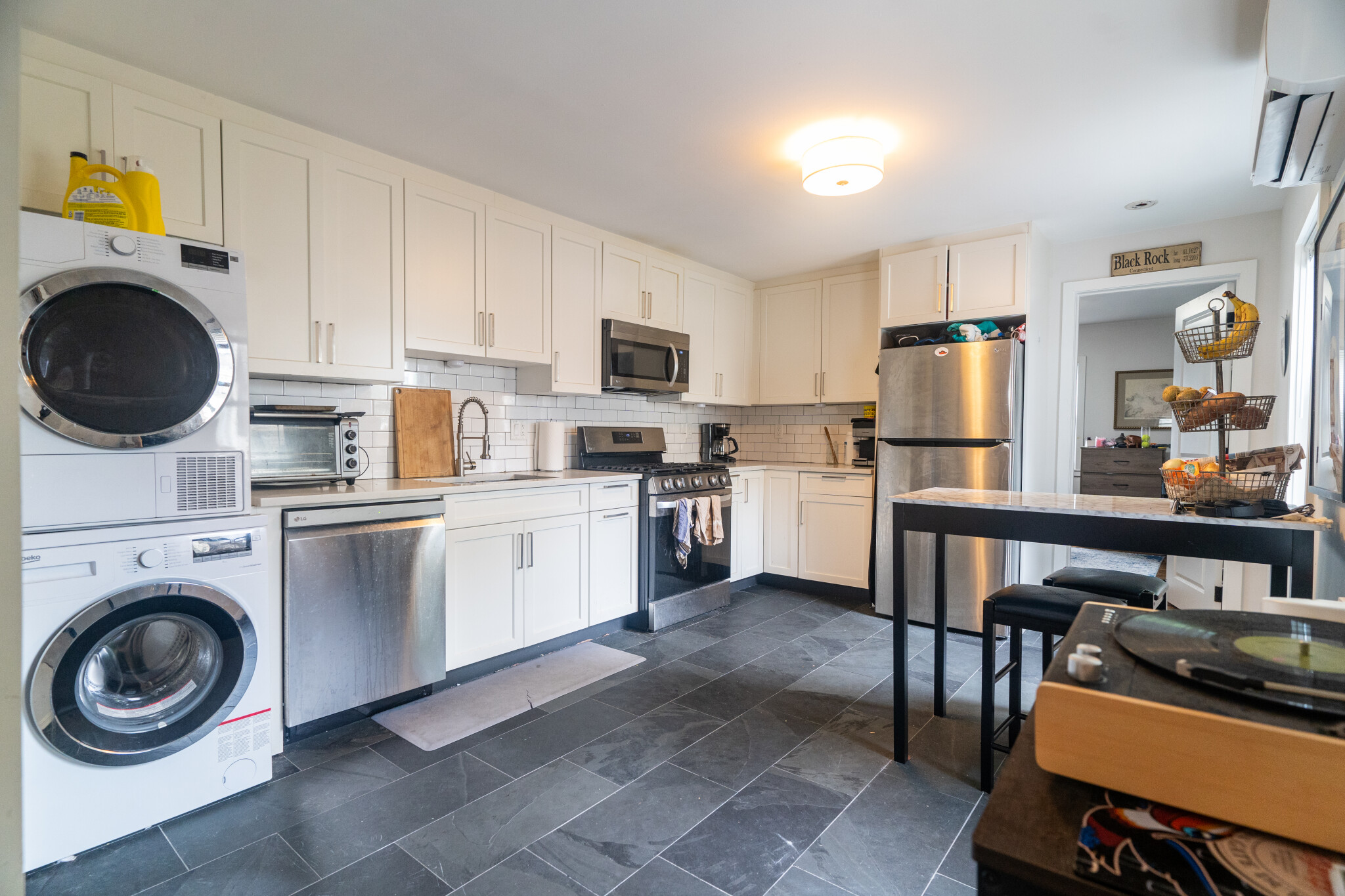 115 West Seventh St, South Boston