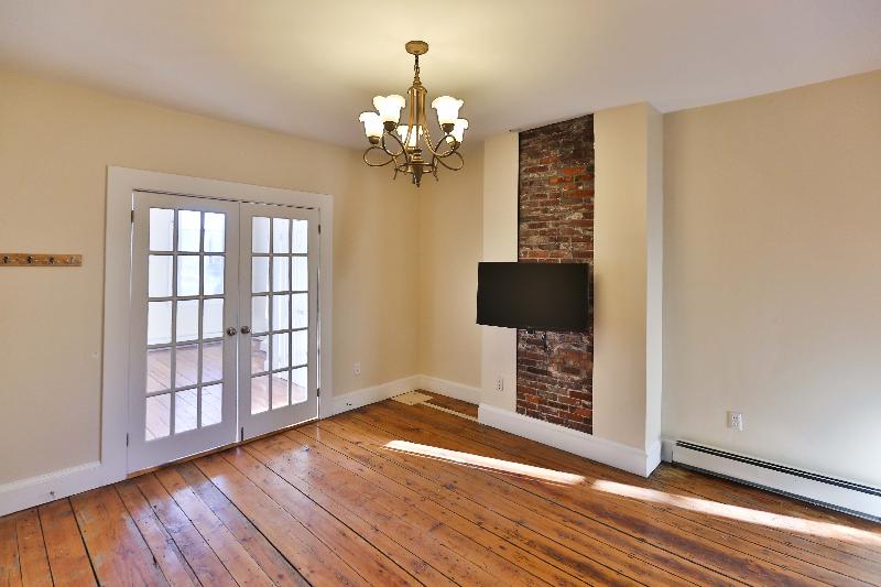 1 bed, 1 bath apartment for rent at 82 Bremen St Unit 1, East Boston — photo 3 of 6