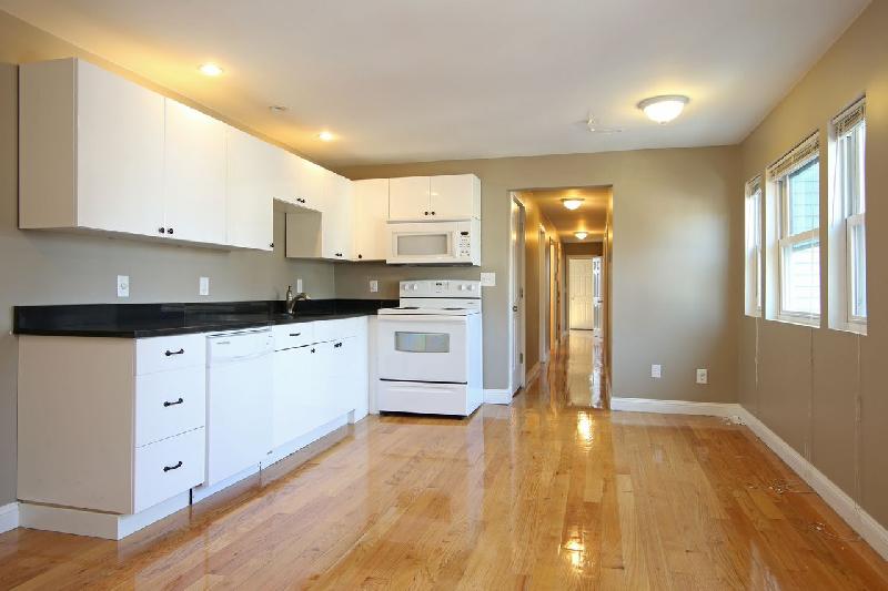 4 bed, 1.5 bath apartment for rent at 26 Monmouth St Unit 2, East Boston — photo 4 of 17