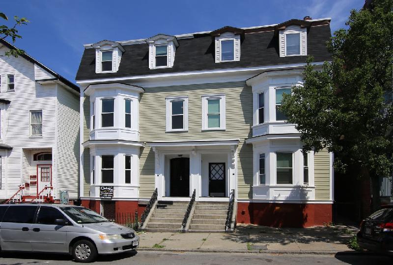 4 bed, 1.5 bath apartment for rent at 26 Monmouth St Unit 2, East Boston — photo 6 of 17