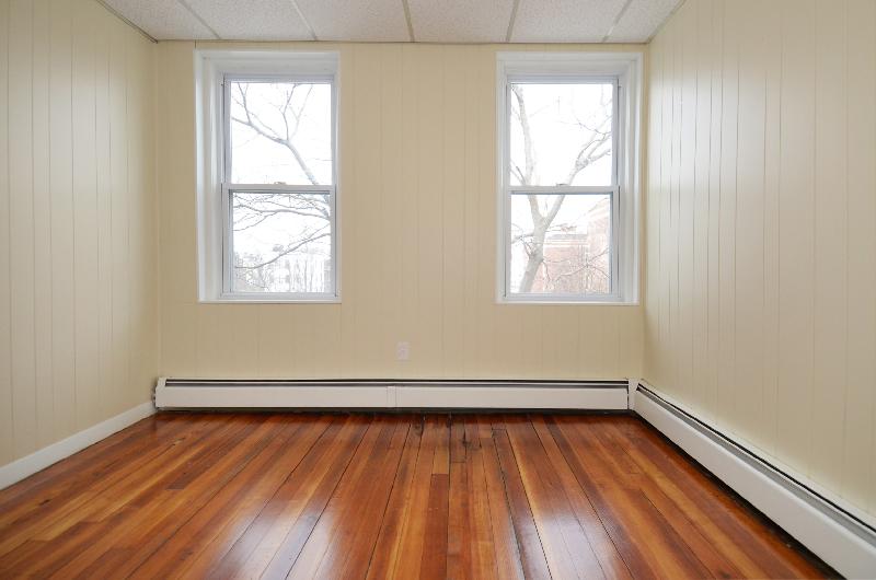 4 bed, 1 bath apartment for rent at 121 Cottage St Unit 3, East Boston — photo 4 of 10