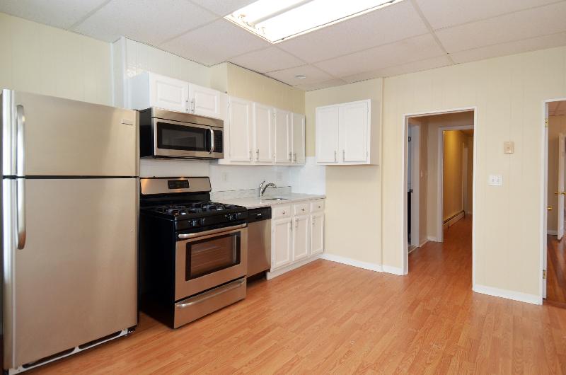 4 bed, 1 bath apartment for rent at 121 Cottage St Unit 3, East Boston