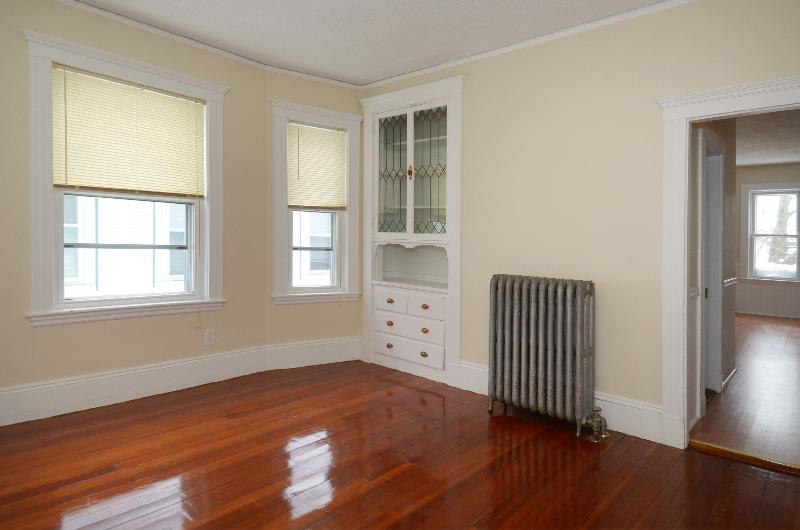 7 bed, 2 bath apartment for rent at 1117 Saratoga St Unit 2, East Boston — photo 7 of 16