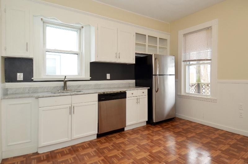 3 bed, 1 bath apartment for rent at 1117 Saratoga St Unit 1, East Boston — photo 6 of 9