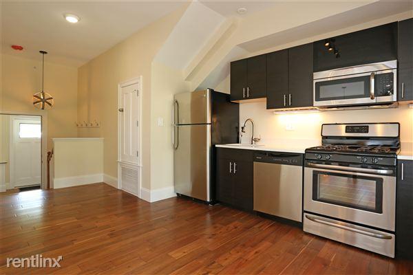 27 Caldwell St, Charlestown