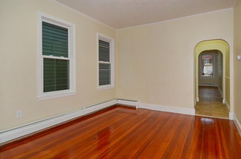 4 bed, 1 bath apartment for rent at 261 Havre St Unit 2, East Boston — photo 6 of 7