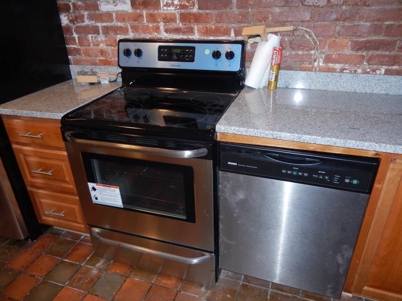 102 Gainsborough St, Fenway