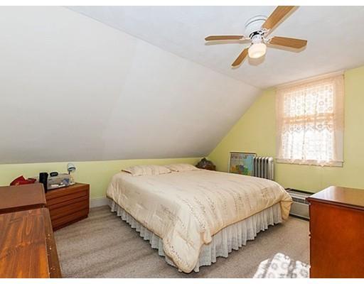 3 bed, 1 bath apartment for rent at 18 Webster St Unit 2, East Somerville — photo 4 of 19