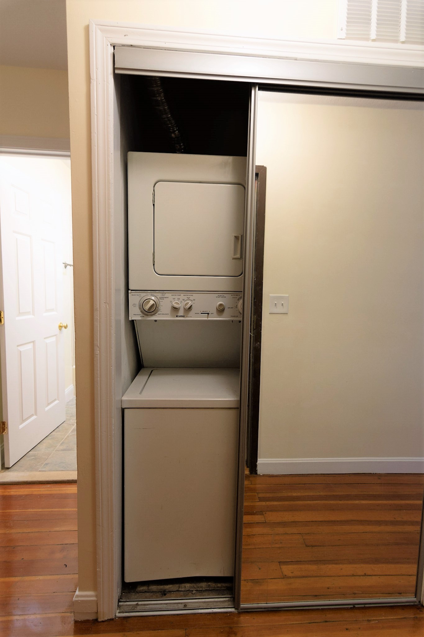 59 Hemenway St, Fenway