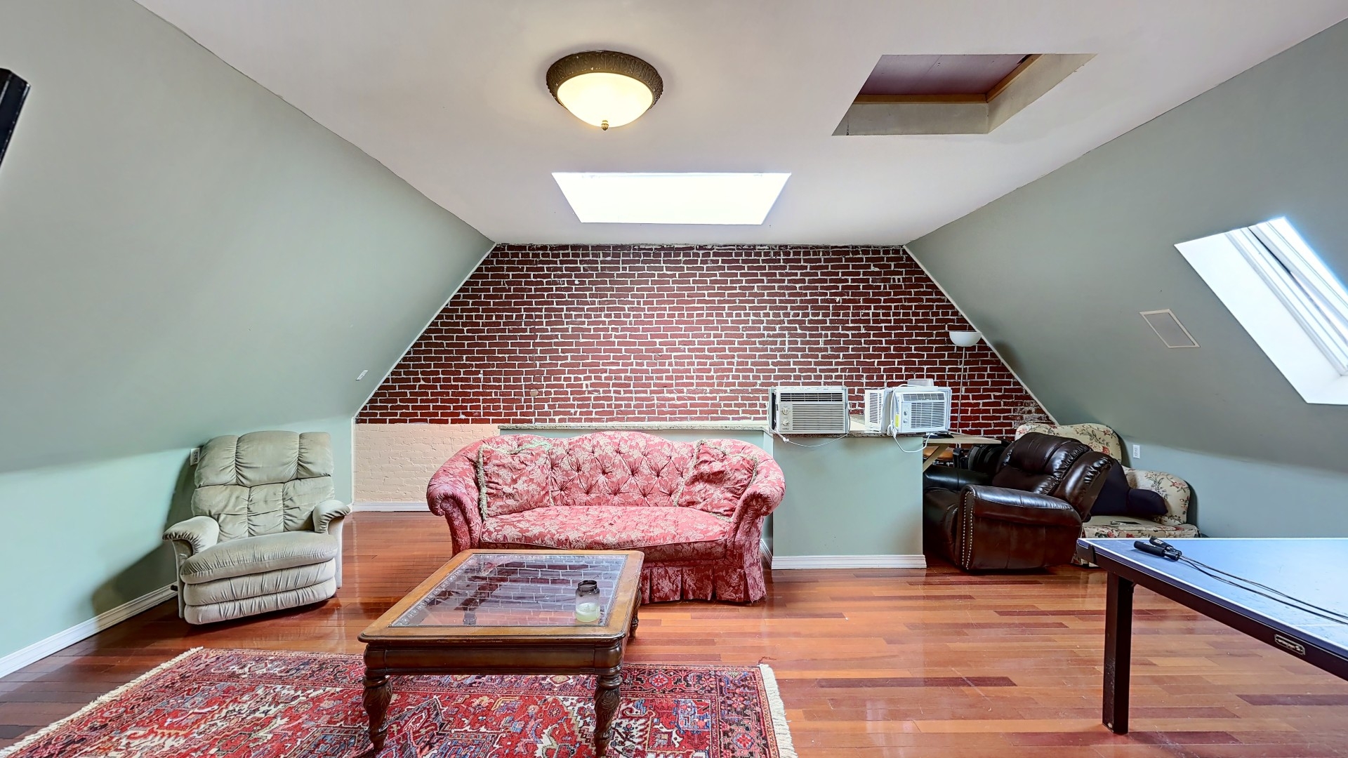 1400 Beacon St, Coolidge Corner