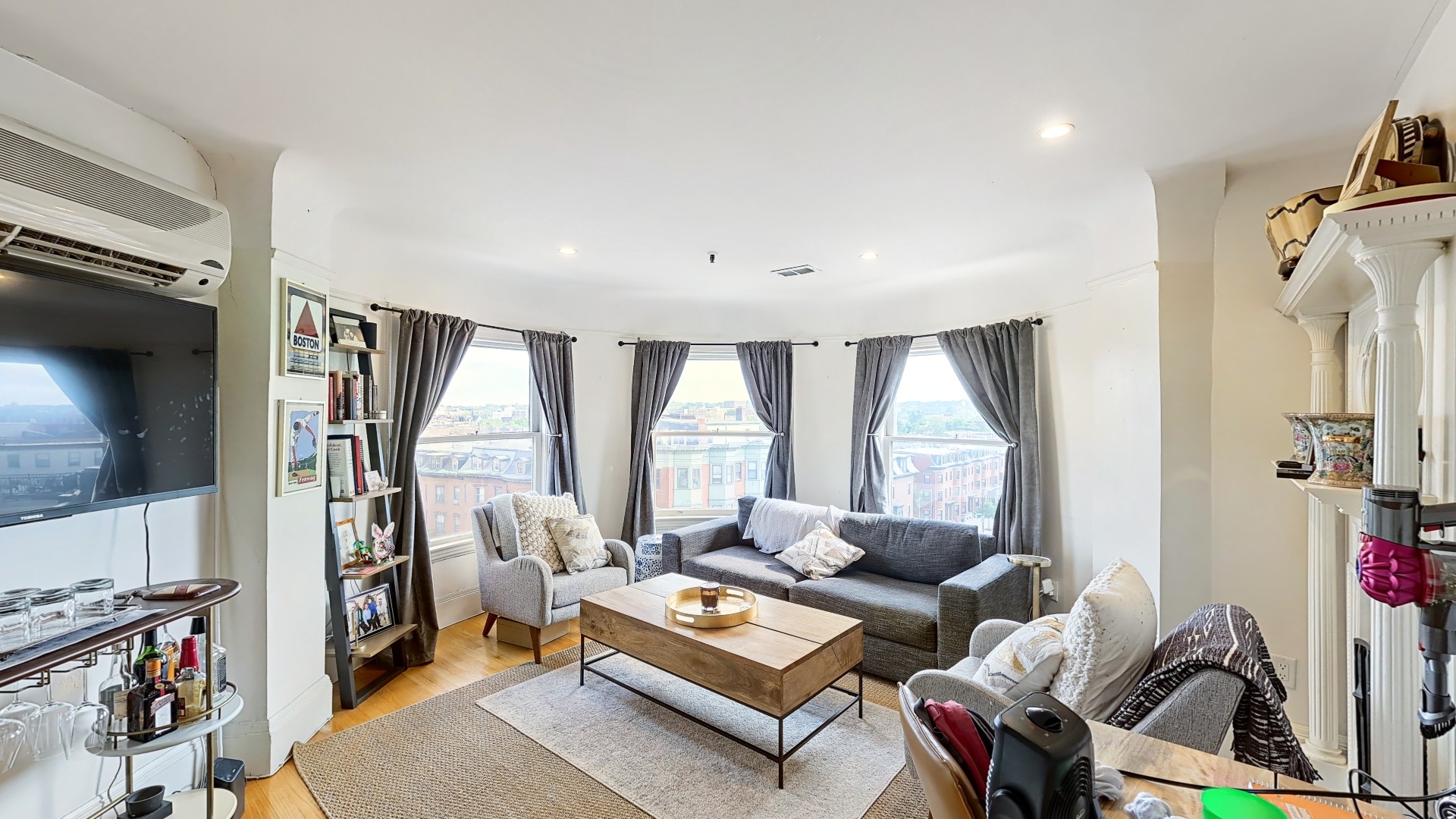 492 Massachusetts Ave, South End