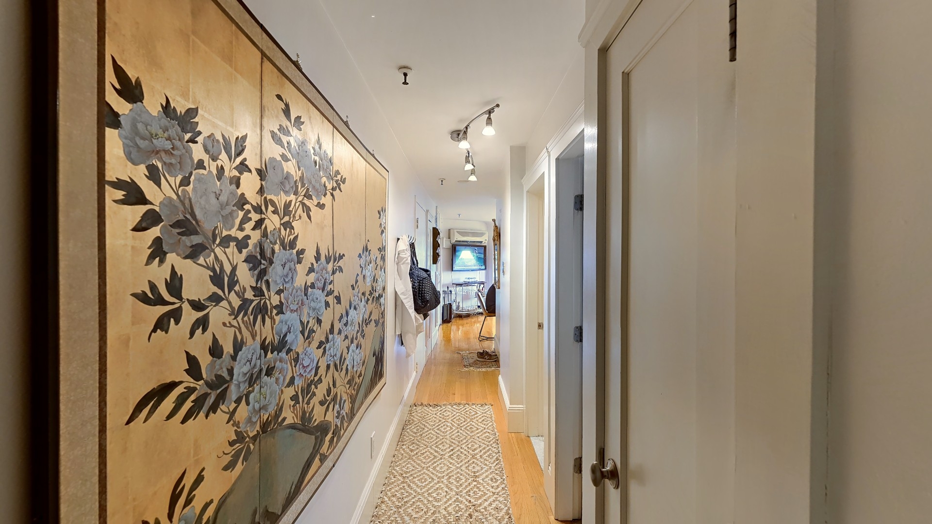 492 Massachusetts Ave, South End