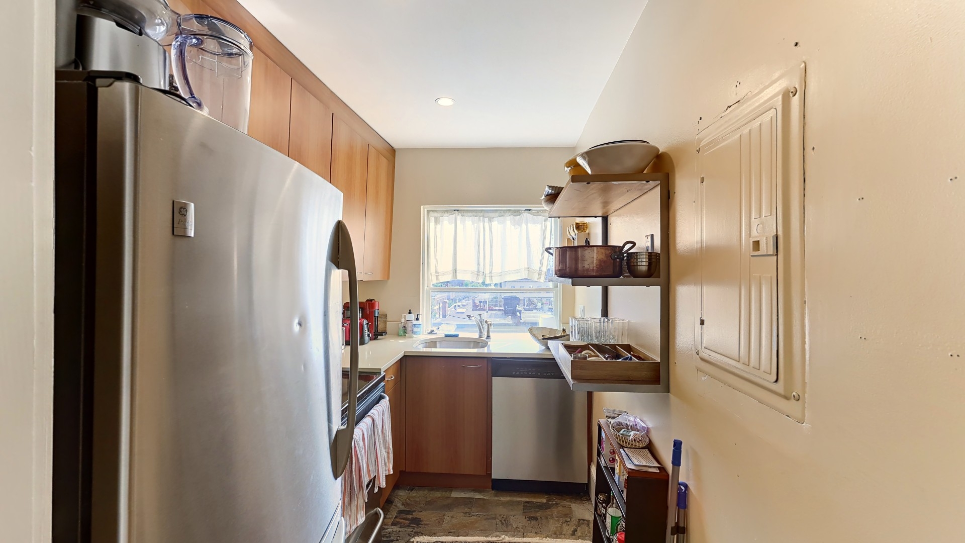 492 Massachusetts Ave, South End