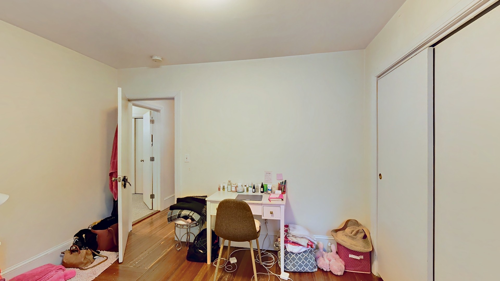 11 Aberdeen St, Fenway