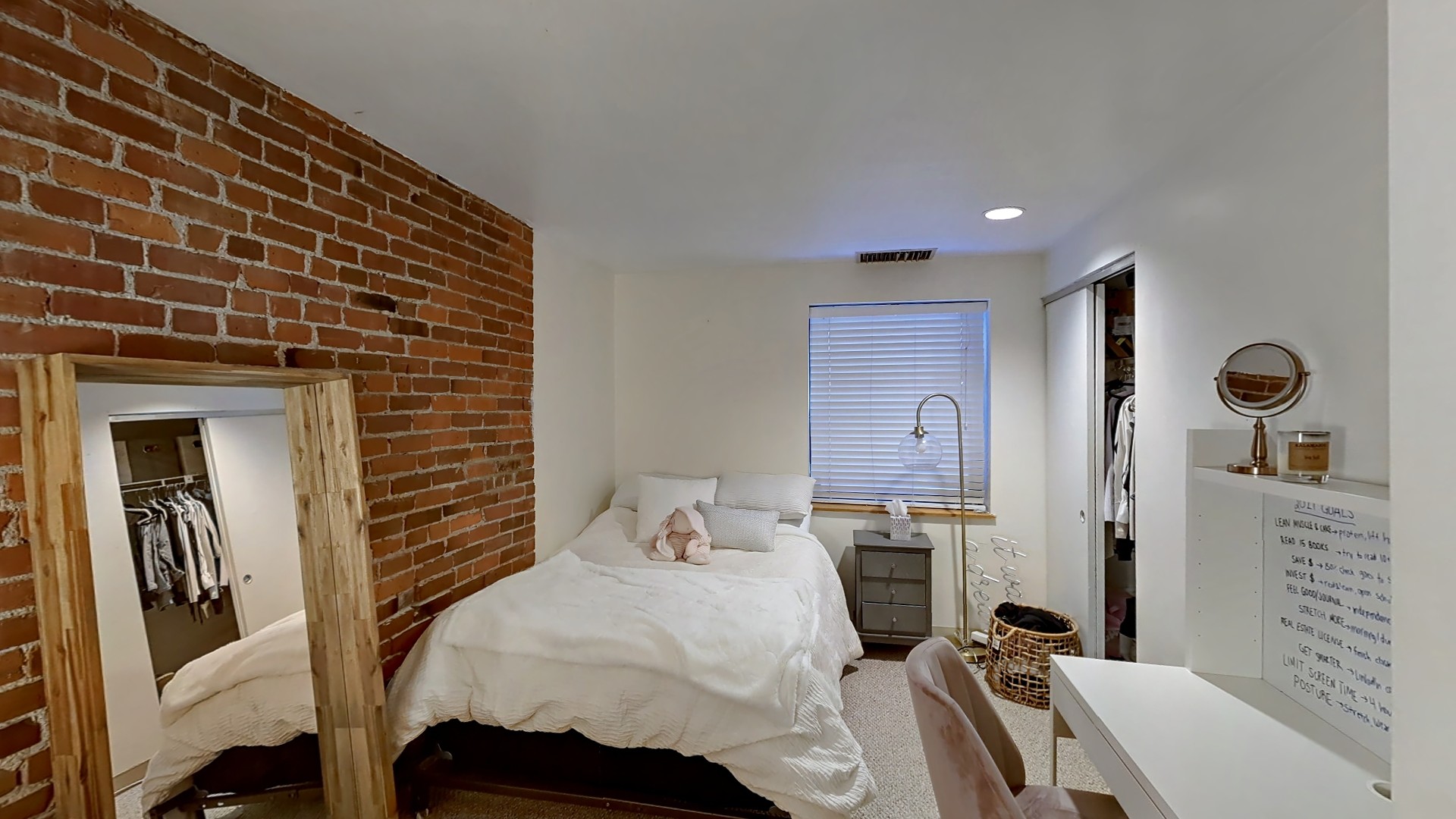 79 Gainsborough St, Fenway