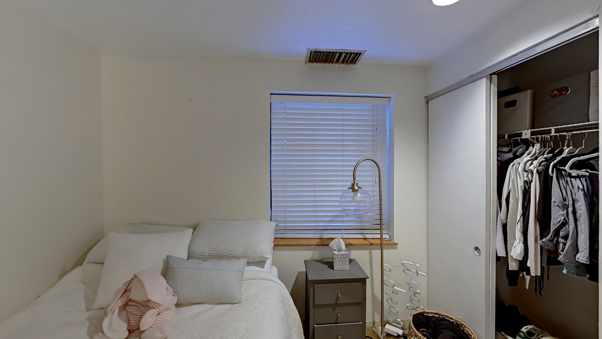 79 Gainsborough St, Fenway