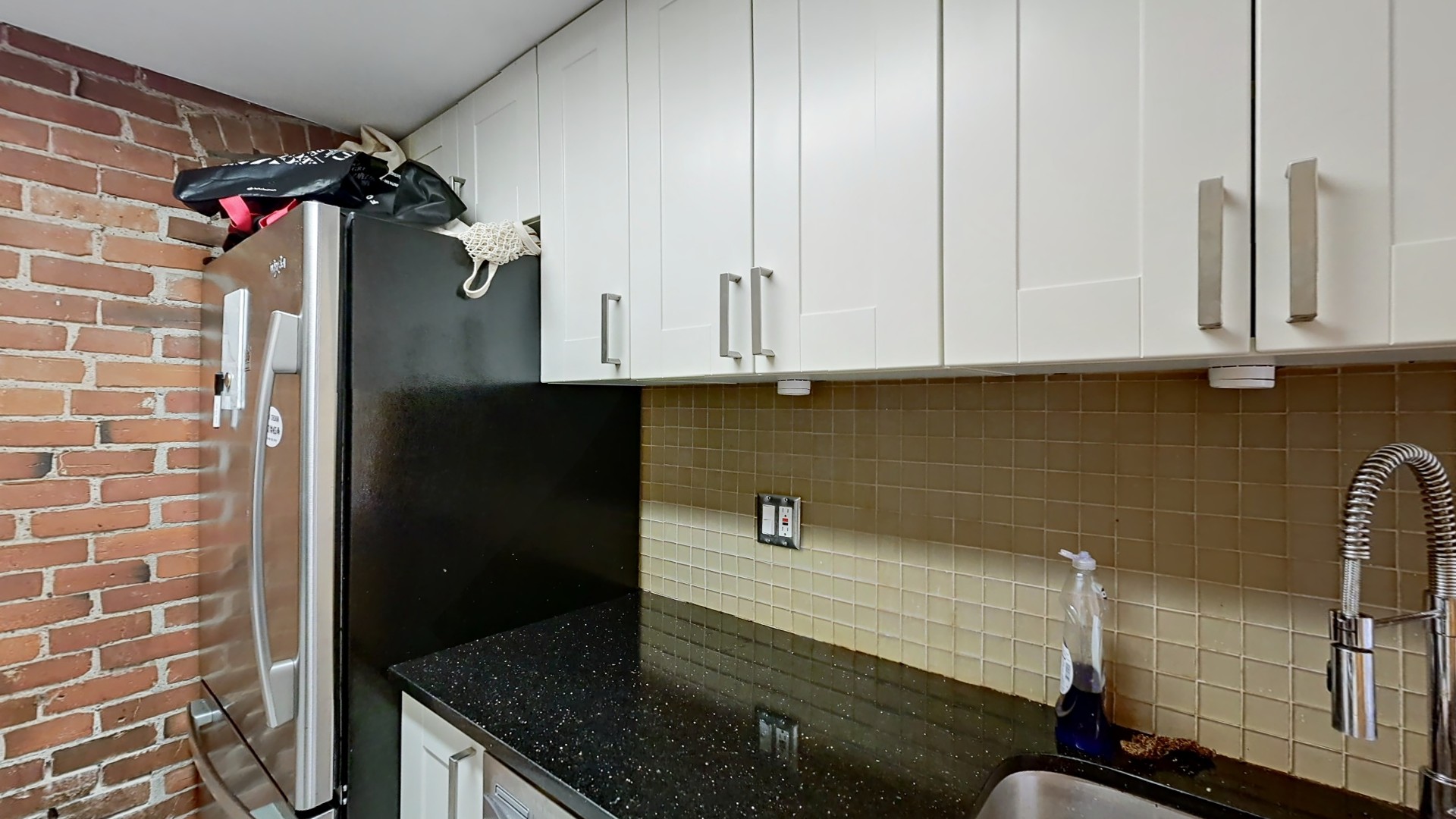 79 Gainsborough St, Fenway