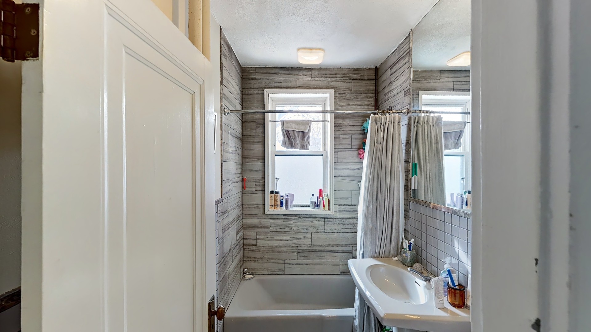 226 Jamaicaway, Jamaica Plain