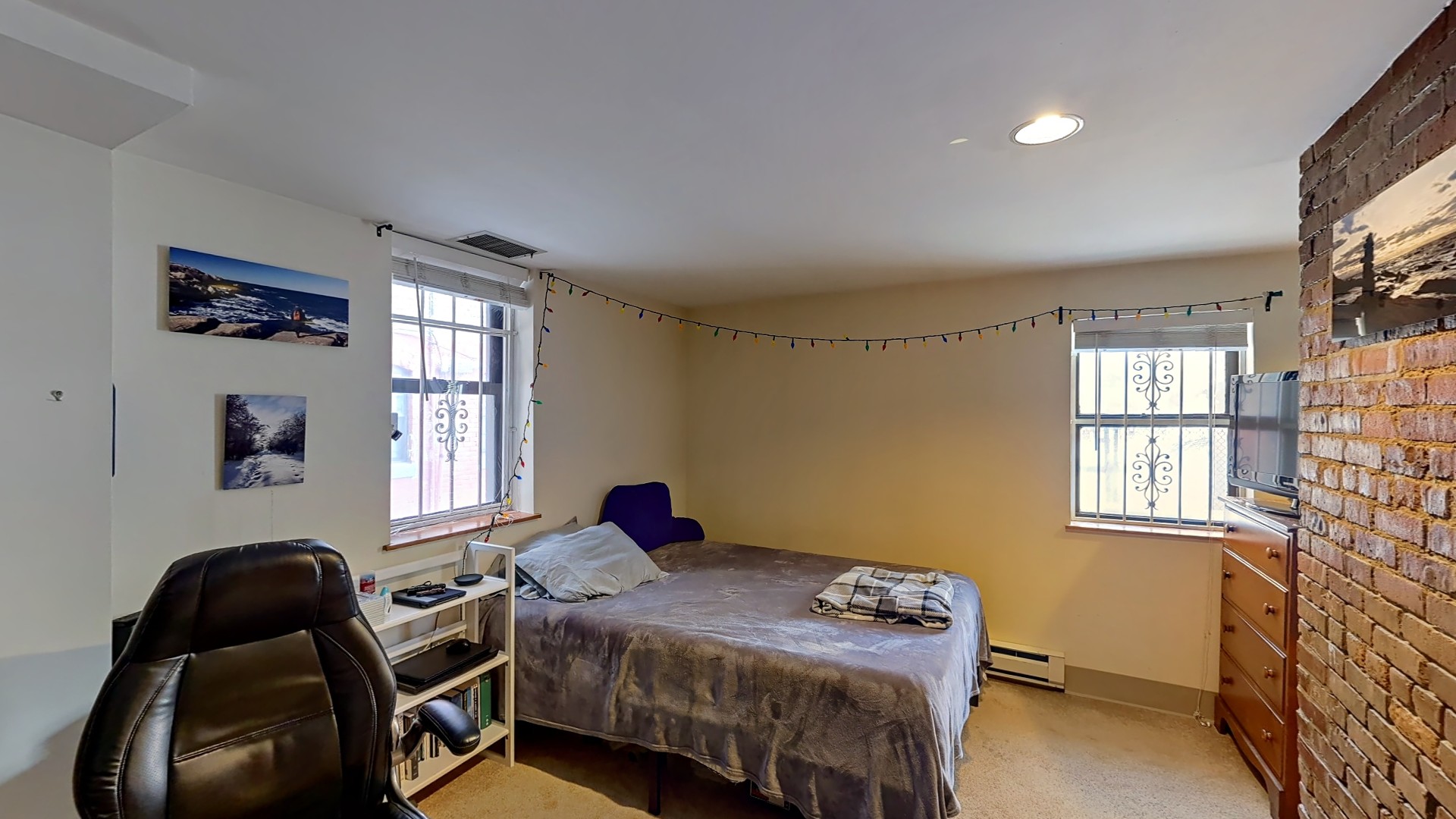 111 Gainsborough St, Fenway