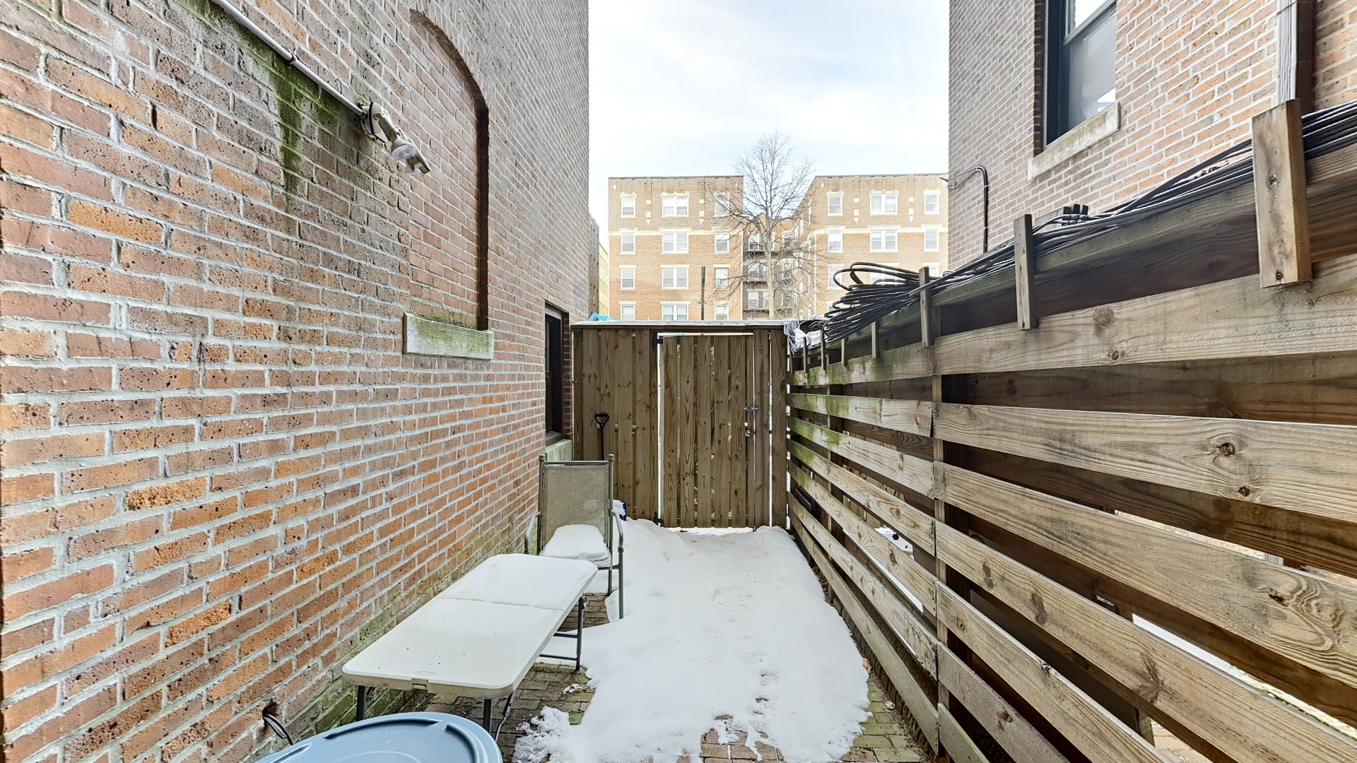 111 Gainsborough St, Fenway