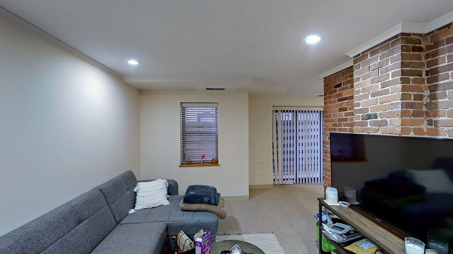 79 Gainsborough St, Fenway