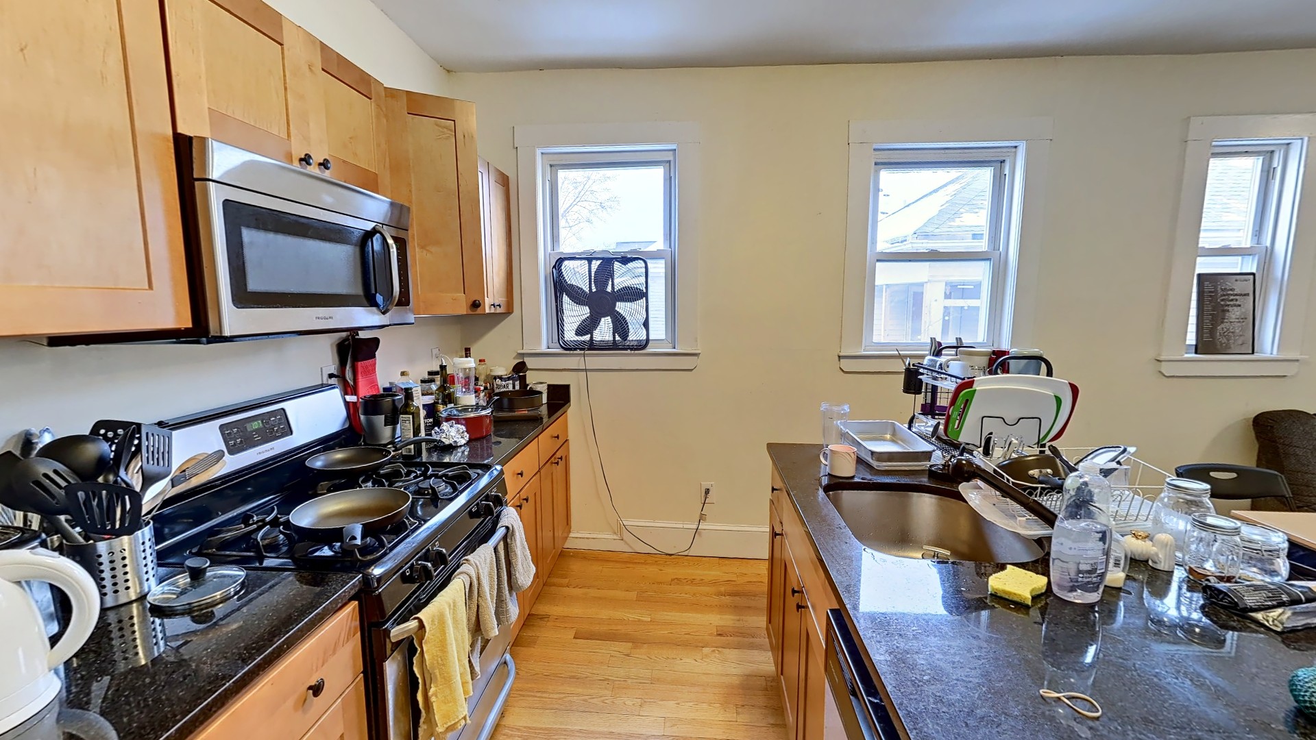 95 Hillside, Mission Hill