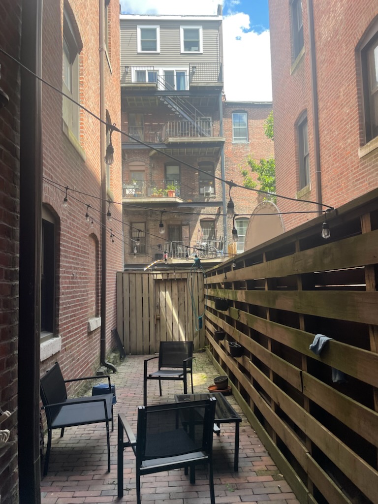 79 Gainsborough St, Fenway