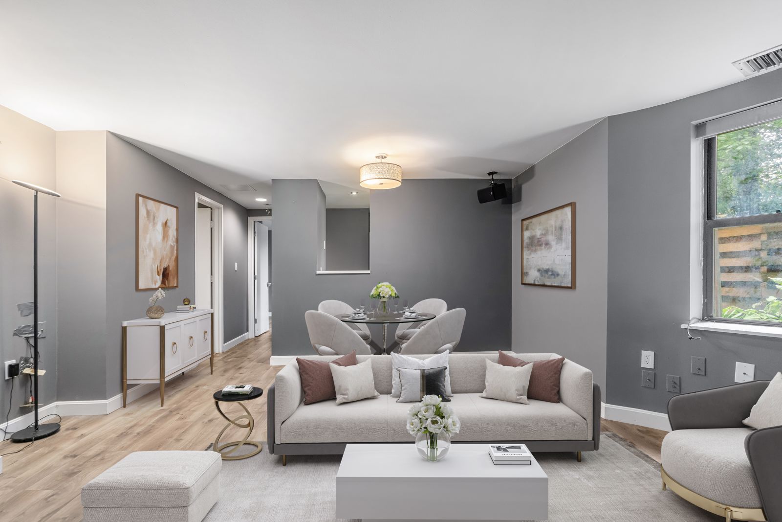 84 Gainsborough St, Fenway