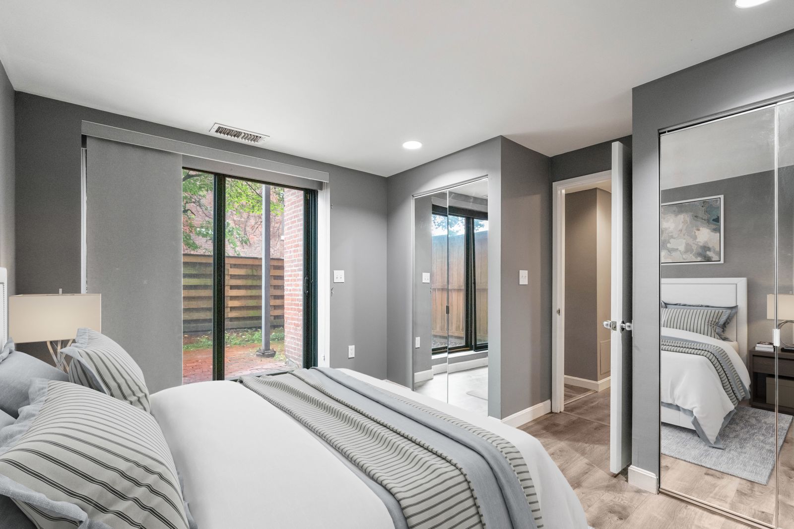 84 Gainsborough St, Fenway