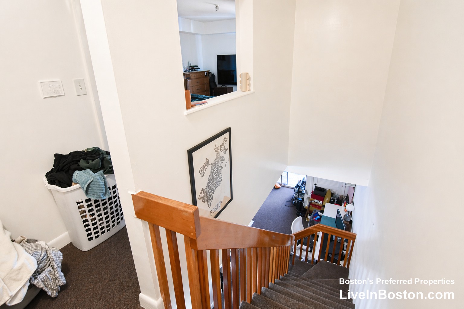 Photos of apartment on Euston Rd.,Boston MA 02135