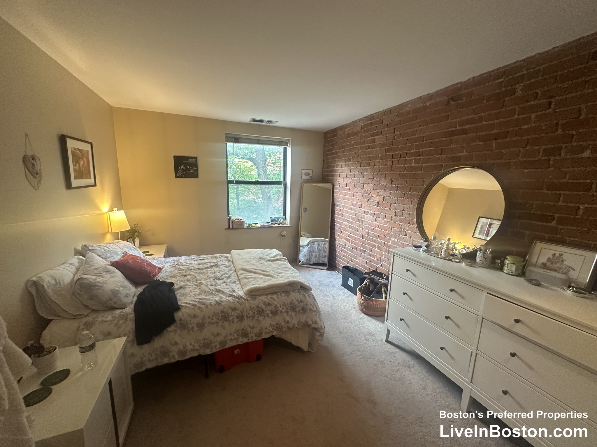 Photos of apartment on Gainsborough St.,Boston MA 02115