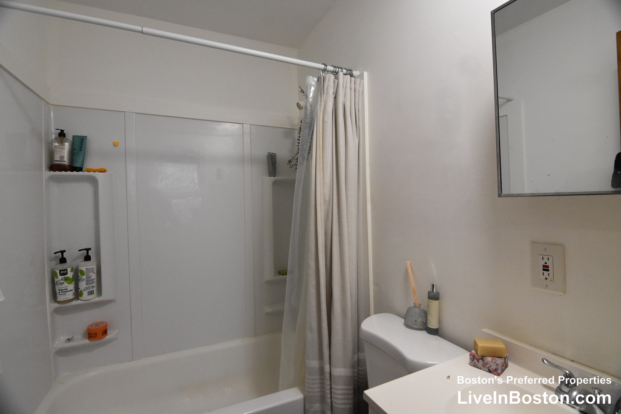 Photos of apartment on Hemenway St.,Boston MA 02115