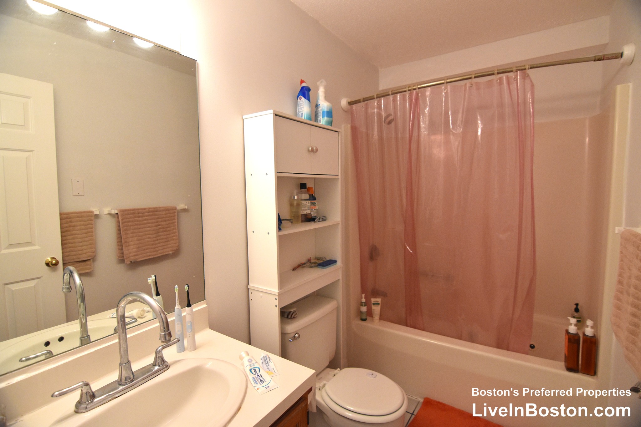 Photos of apartment on Euston Rd.,Boston MA 