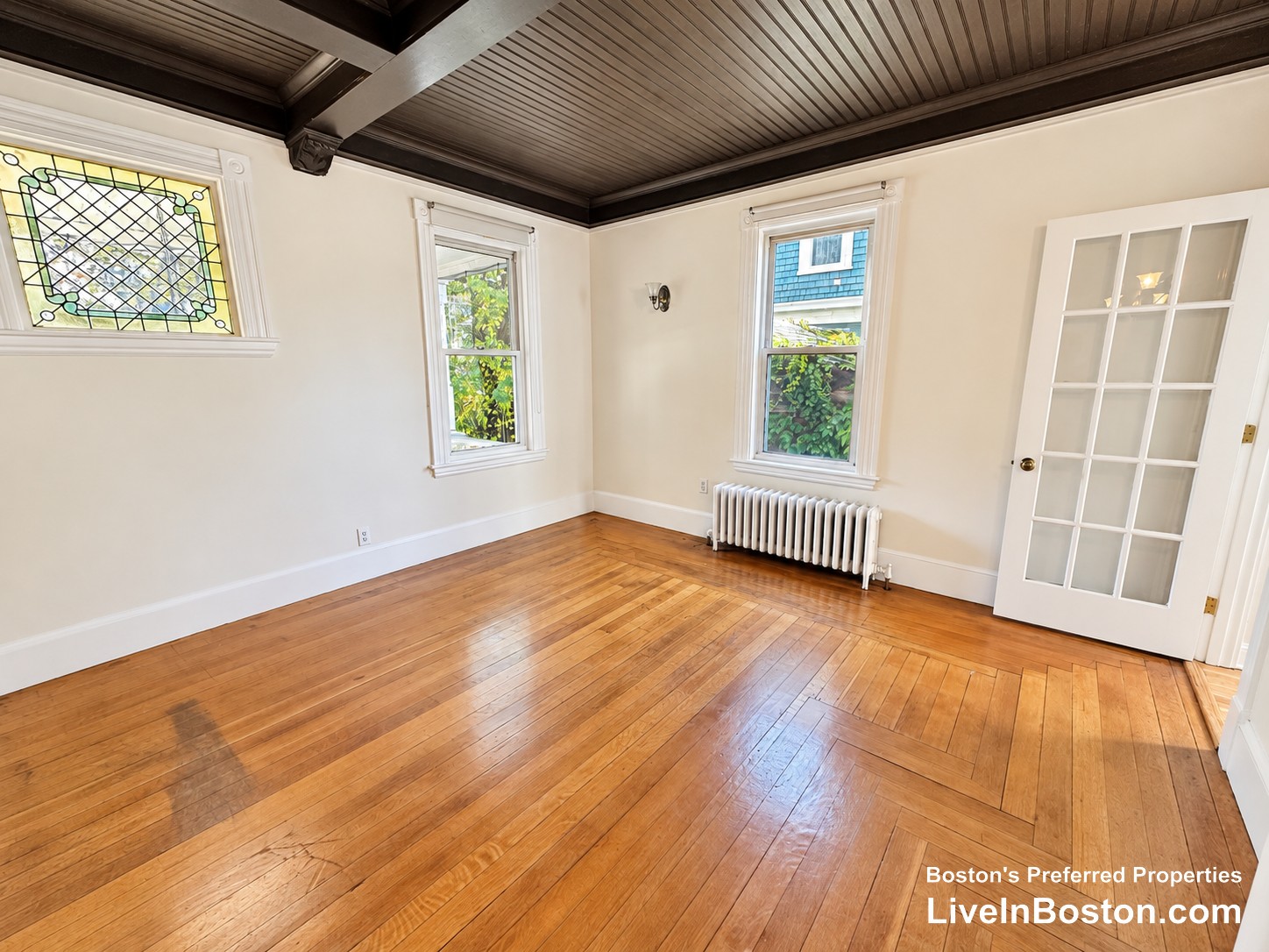 Photos of apartment on Faneuil St.,Boston MA 02135