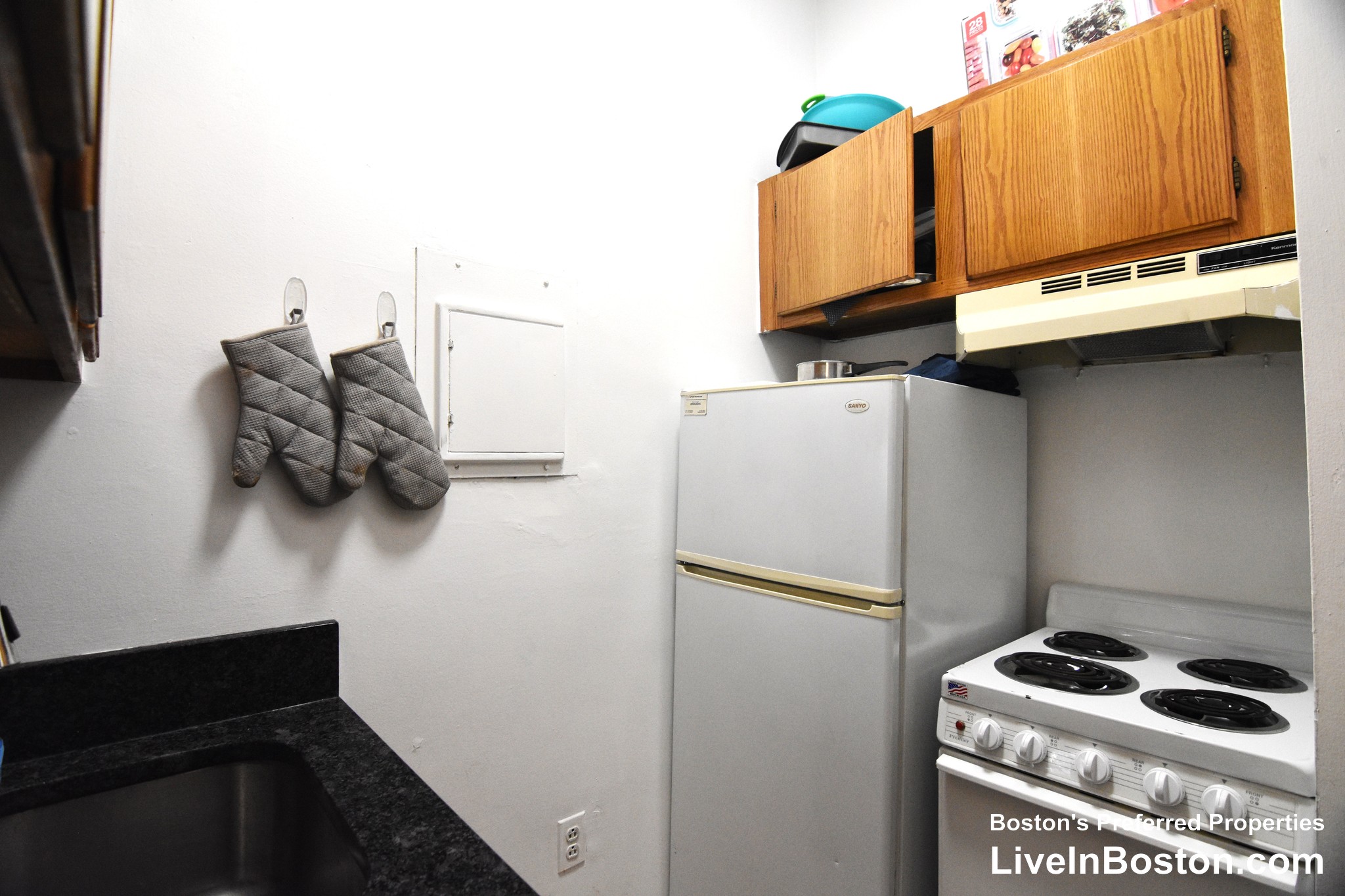 Photos of apartment on Hemenway St.,Boston MA 