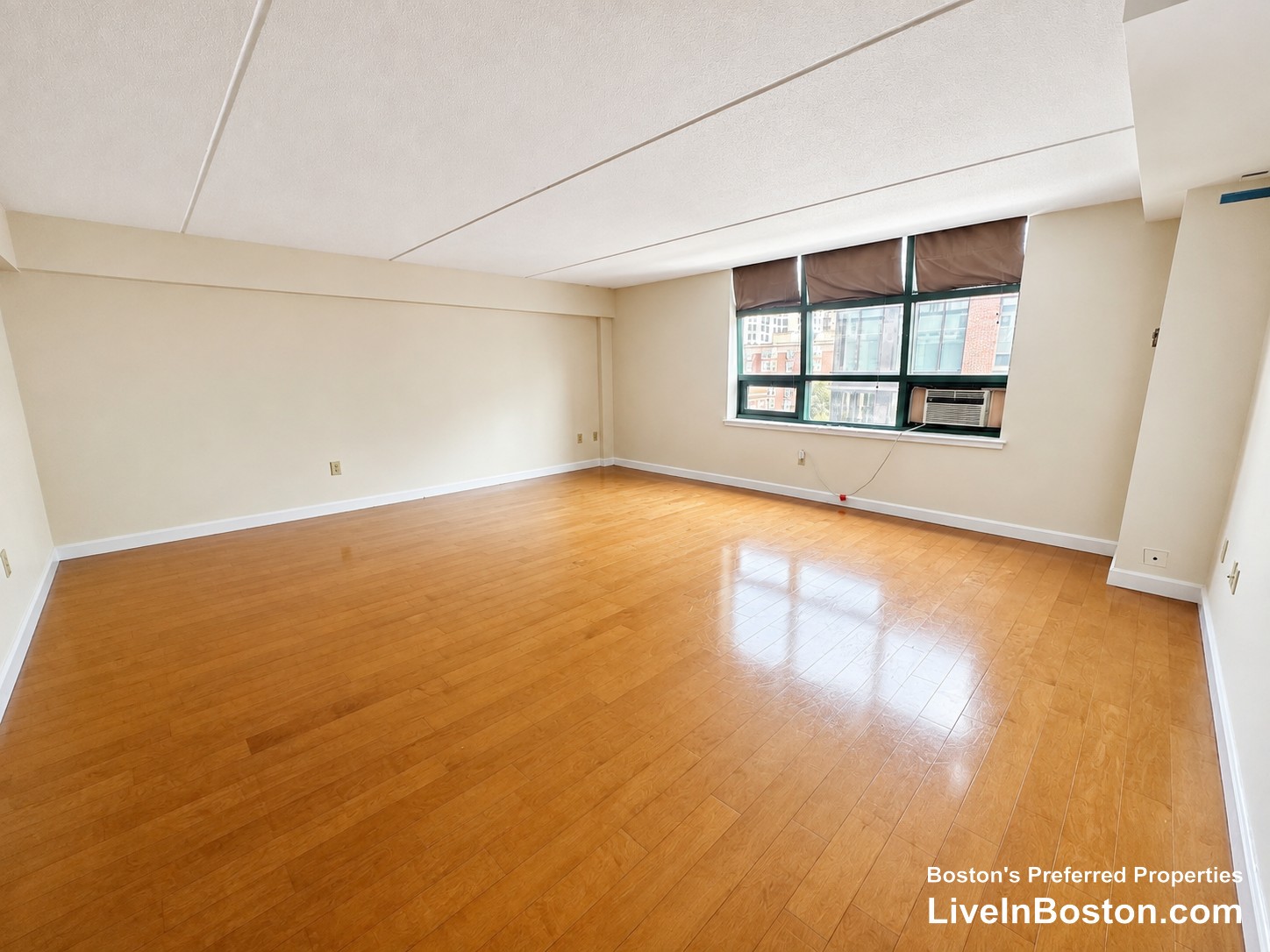 Pictures of  property for rent on Peterborough St., Boston, MA 02215