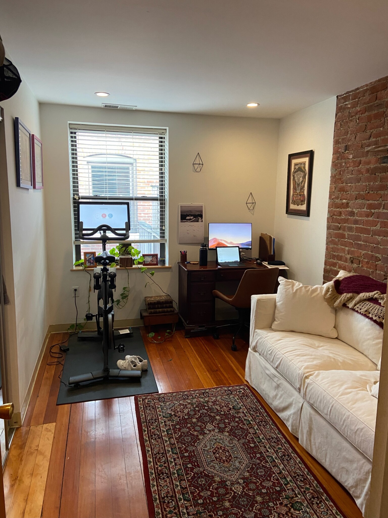 111 Gainsborough St, Fenway