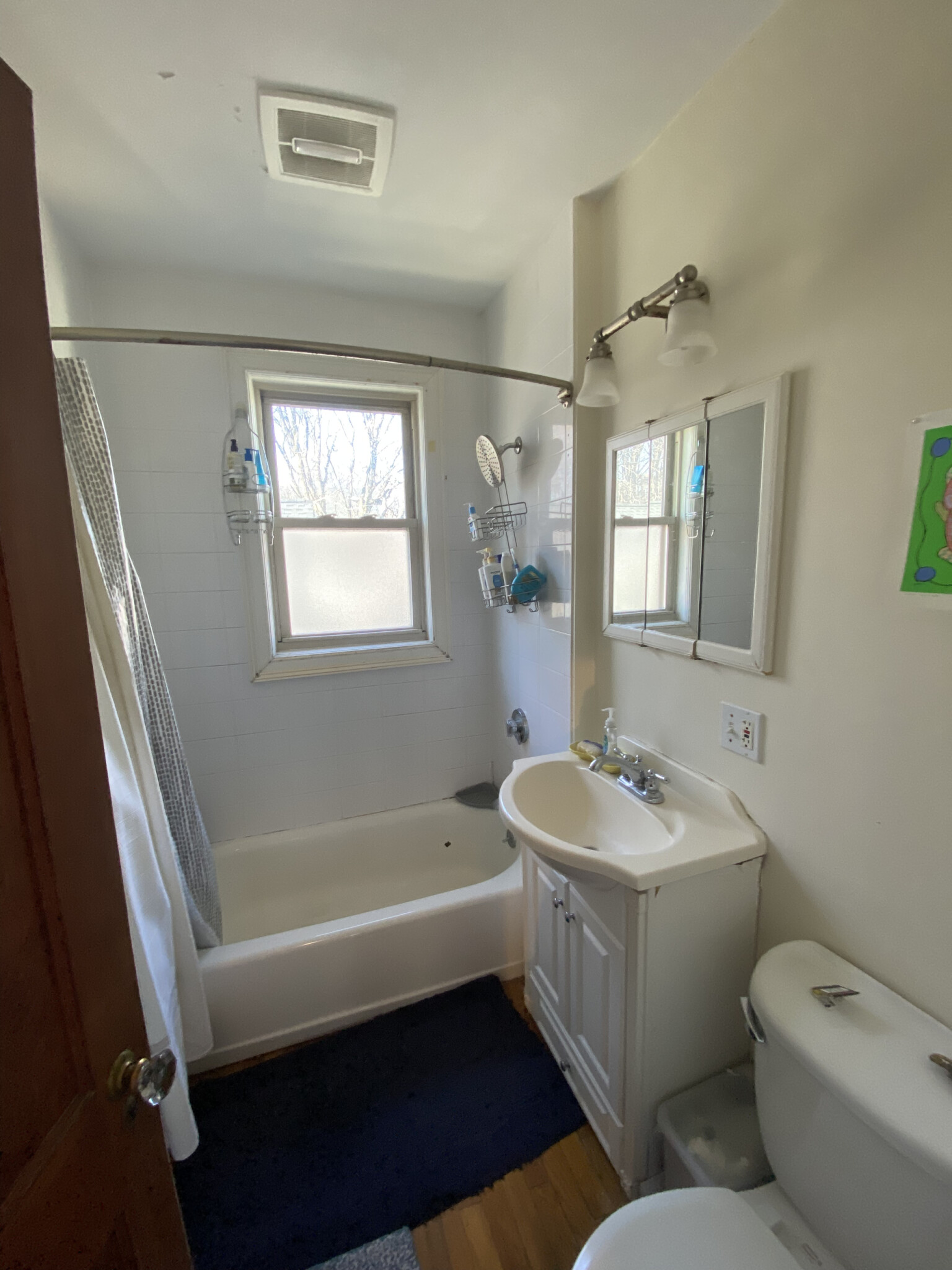 33 Iroquois St, Mission Hill