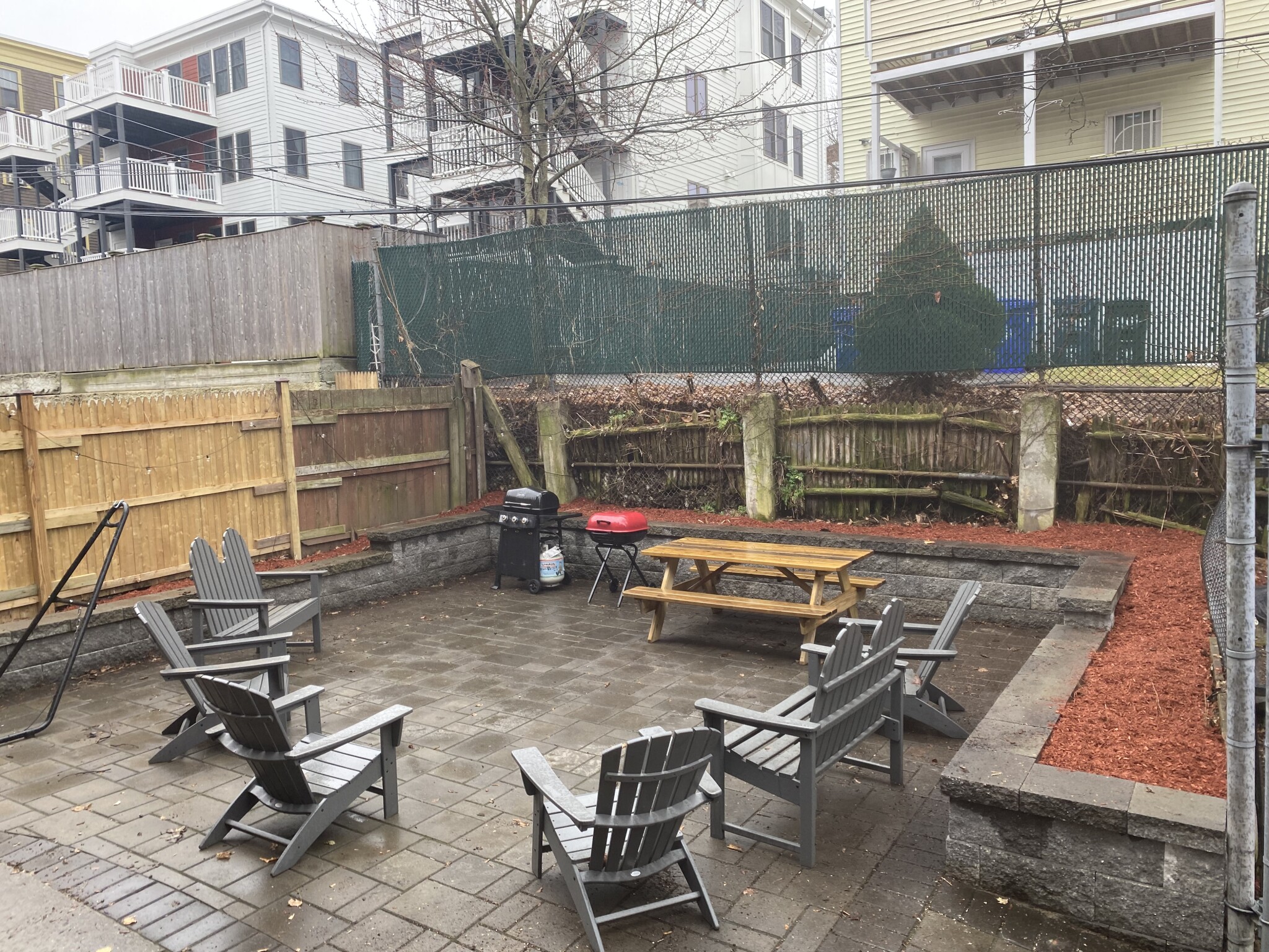 17 Chilcott Pl, Jamaica Plain