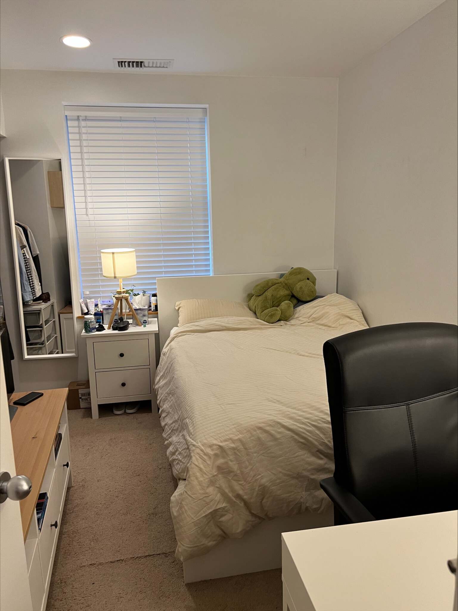 87 Gainsborough St, Fenway