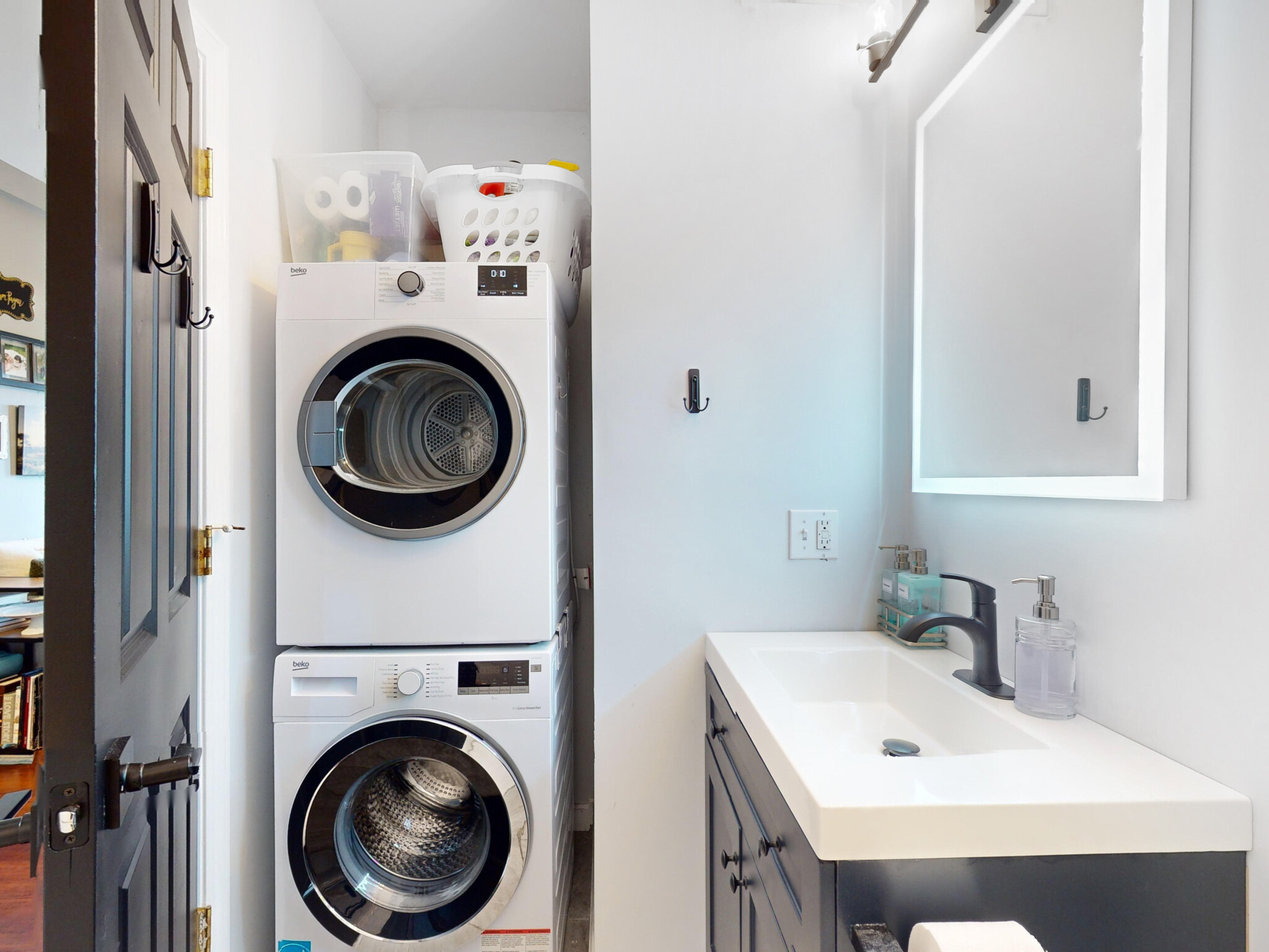 260 Bremen St, East Boston