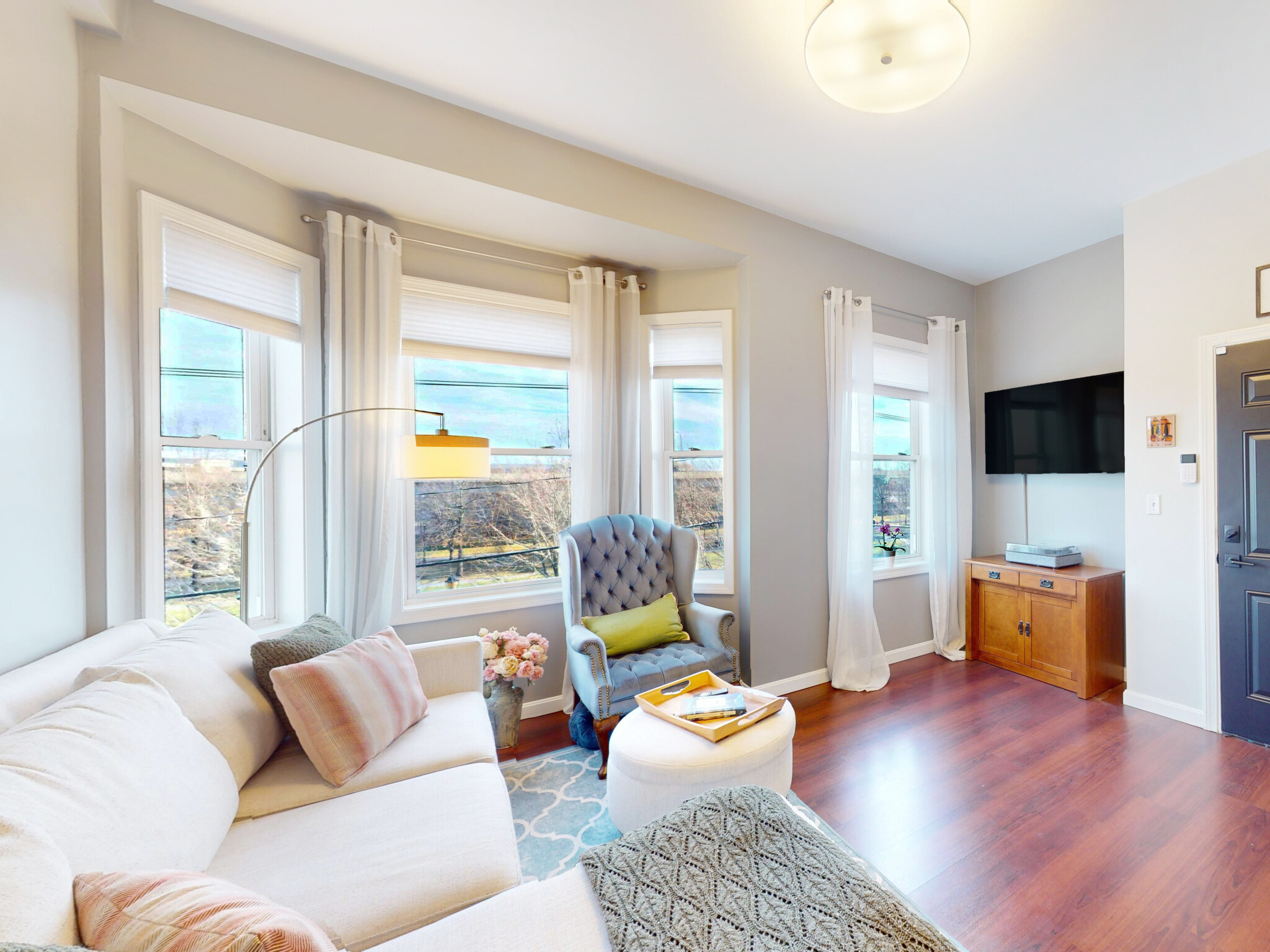 260 Bremen St, East Boston