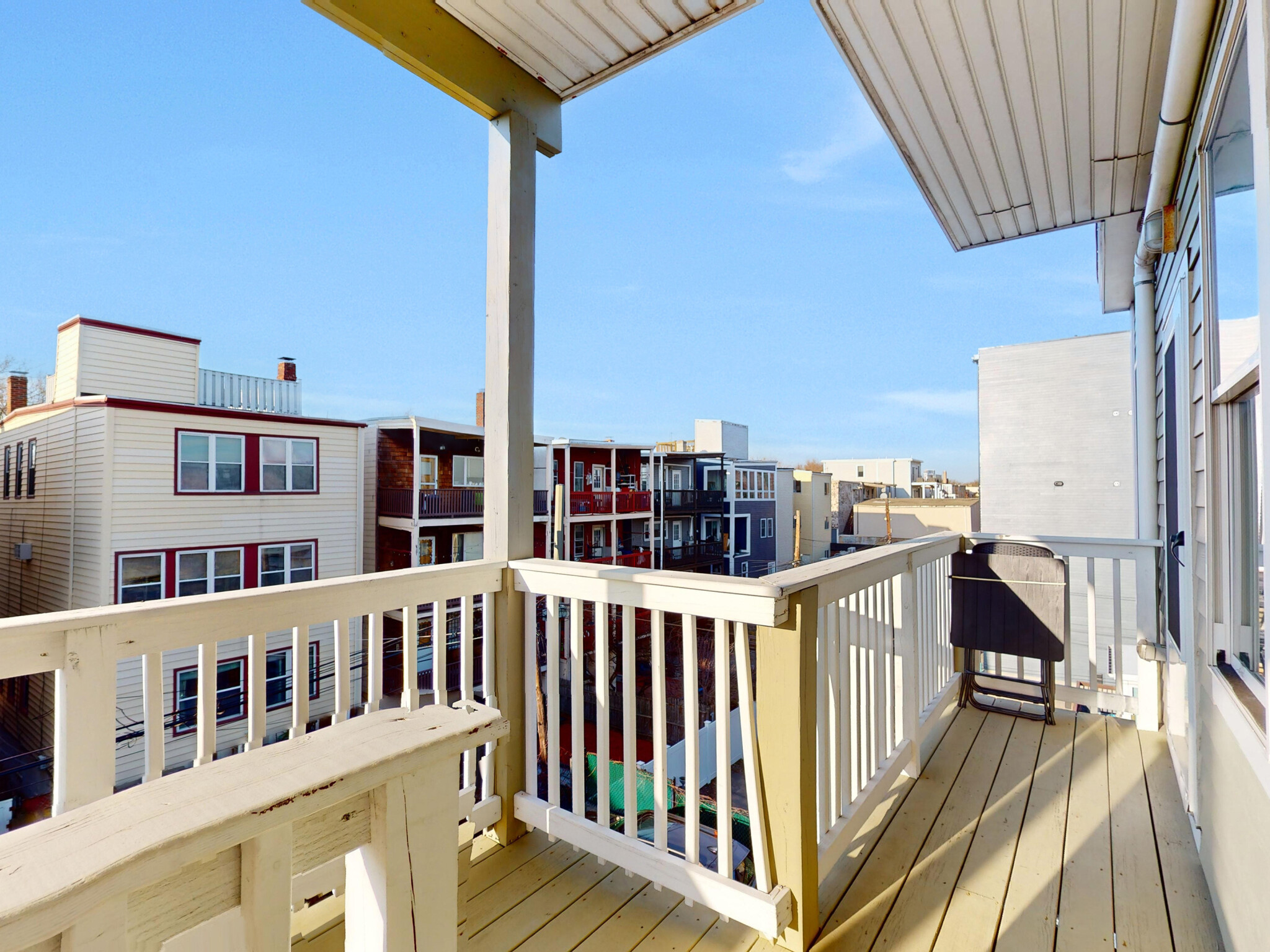 260 Bremen St, East Boston