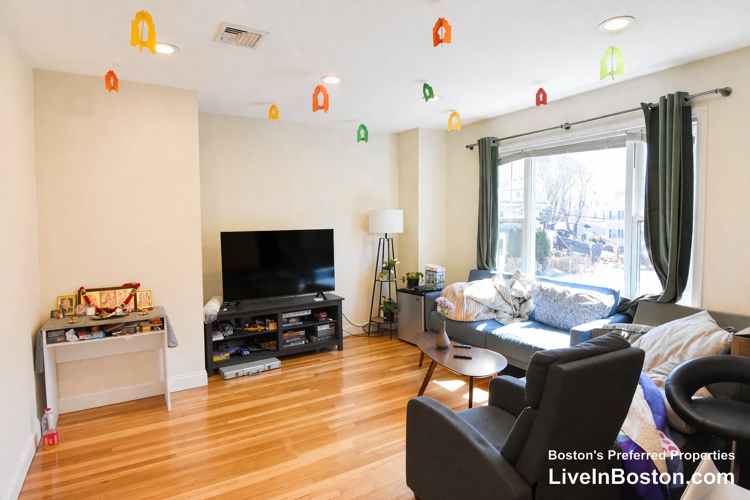 Photos of apartment on Litchfield St.,Boston MA 02135