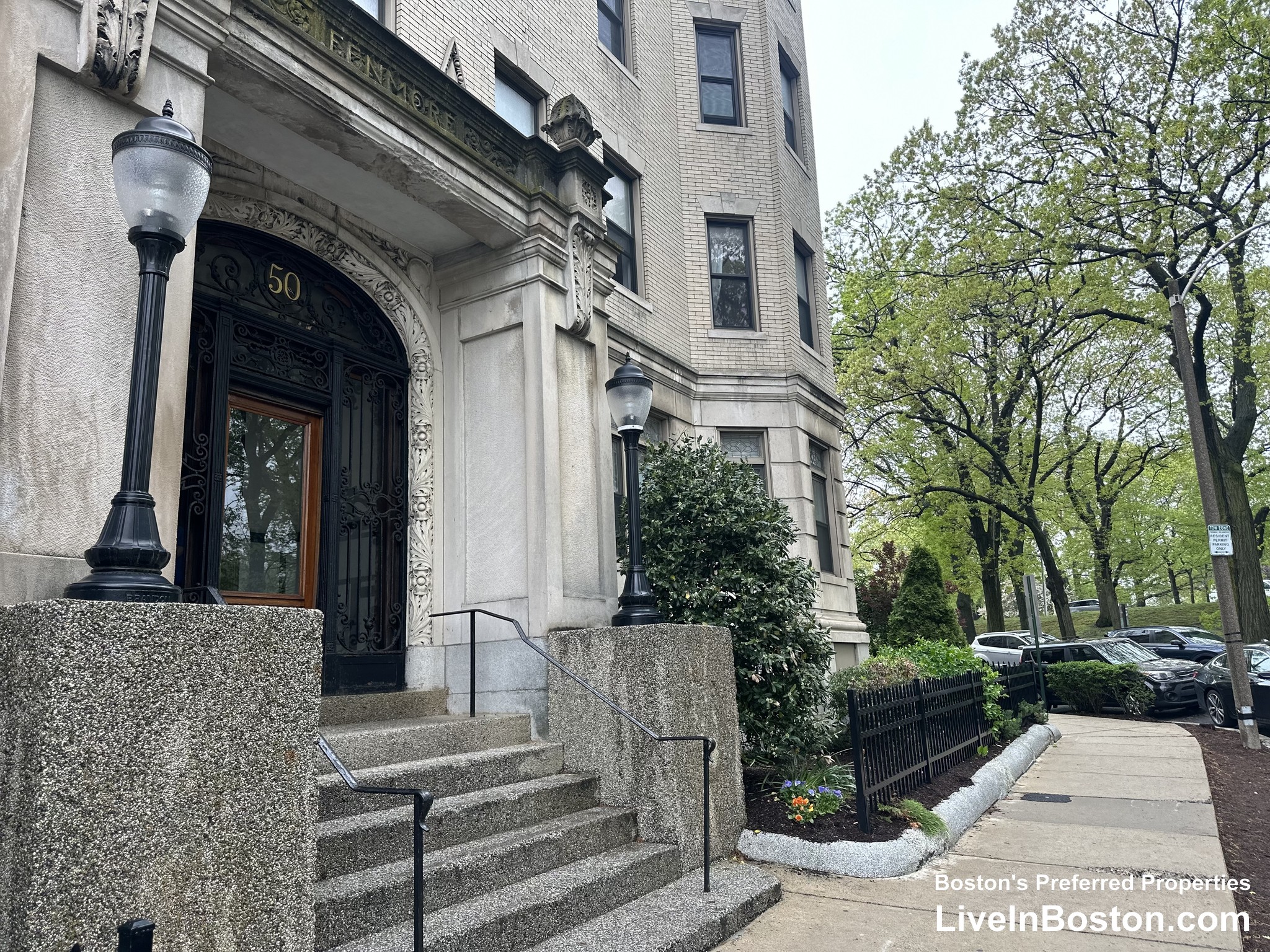 Photos of apartment on Charlesgate East,Boston MA 02215