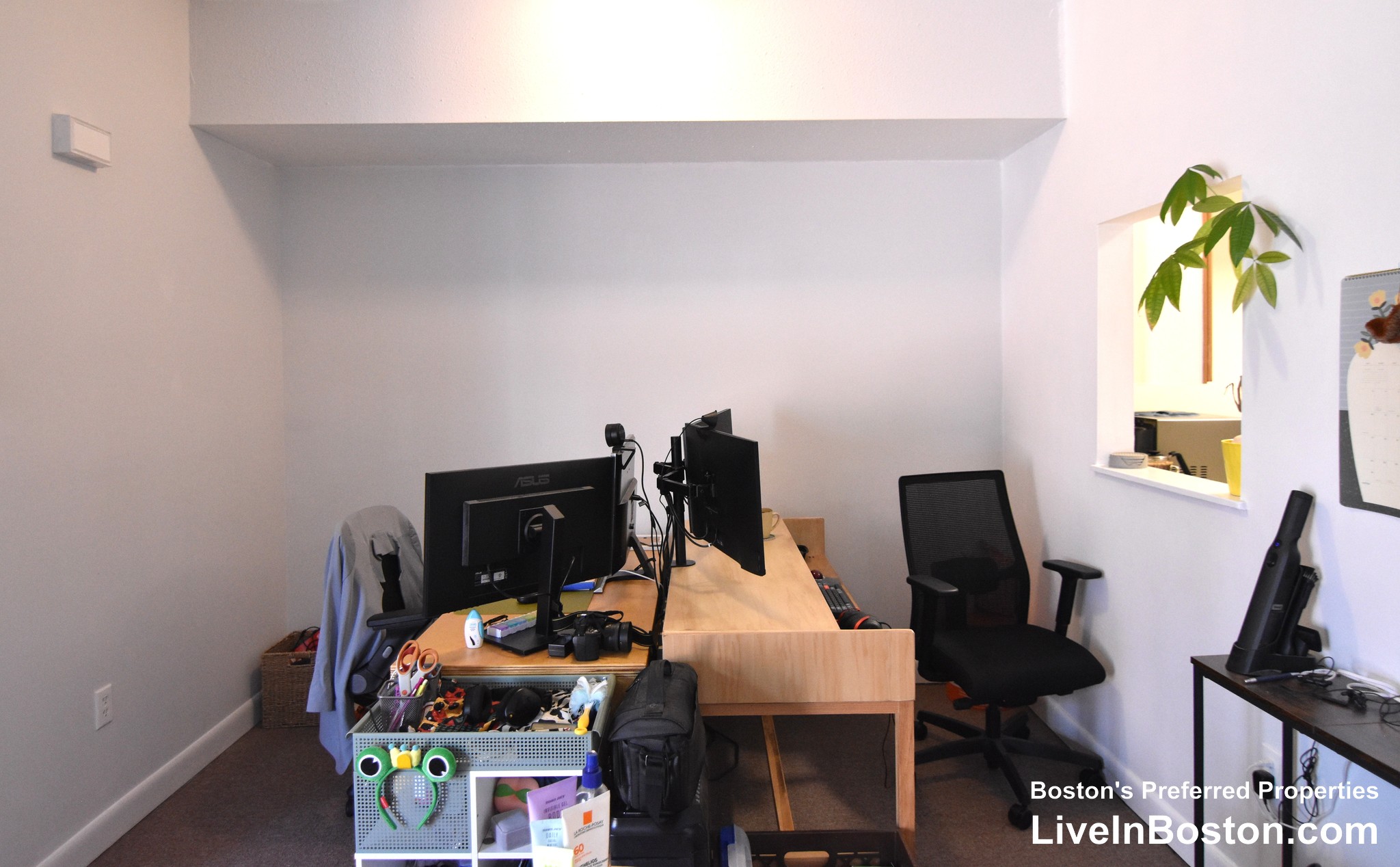 Photos of apartment on Euston Rd.,Boston MA 