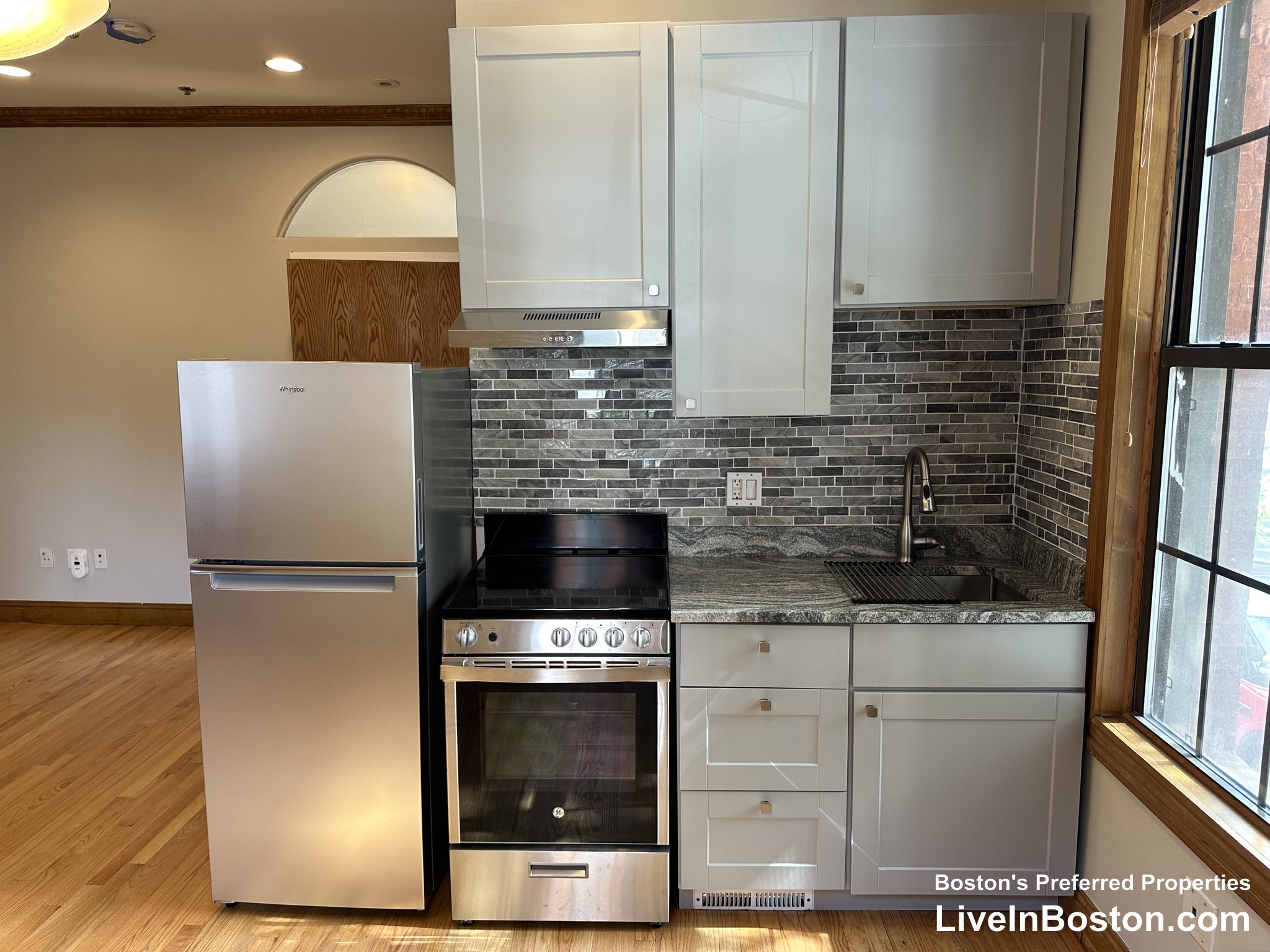 Photos of apartment on Gainsborough,Boston MA 02115