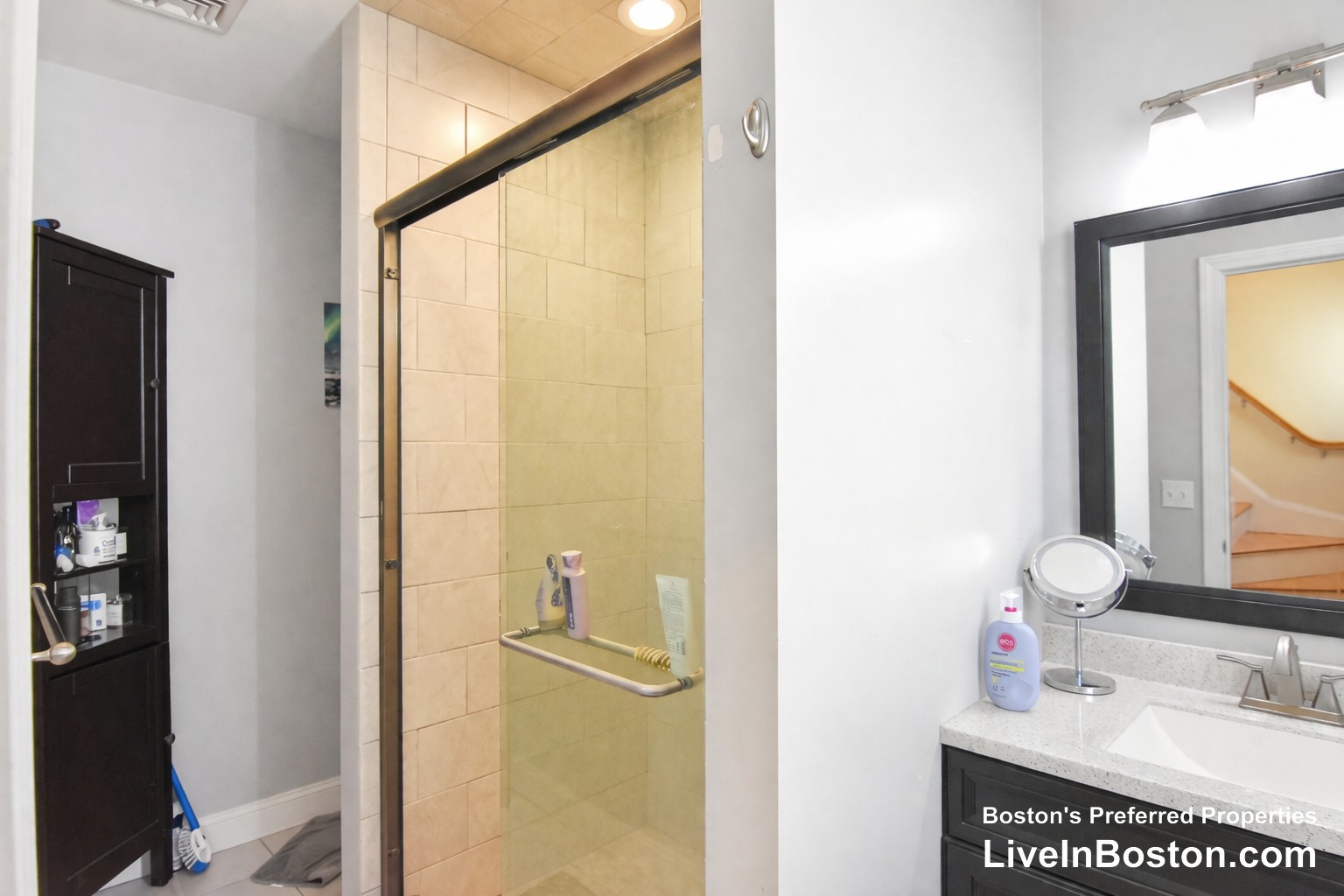 Photos of apartment on Litchfield St.,Boston MA 02135