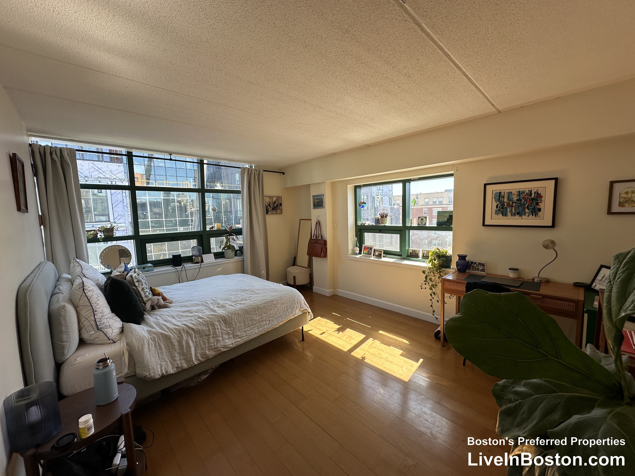 Photos of apartment on Peterborough St.,Boston MA 02215